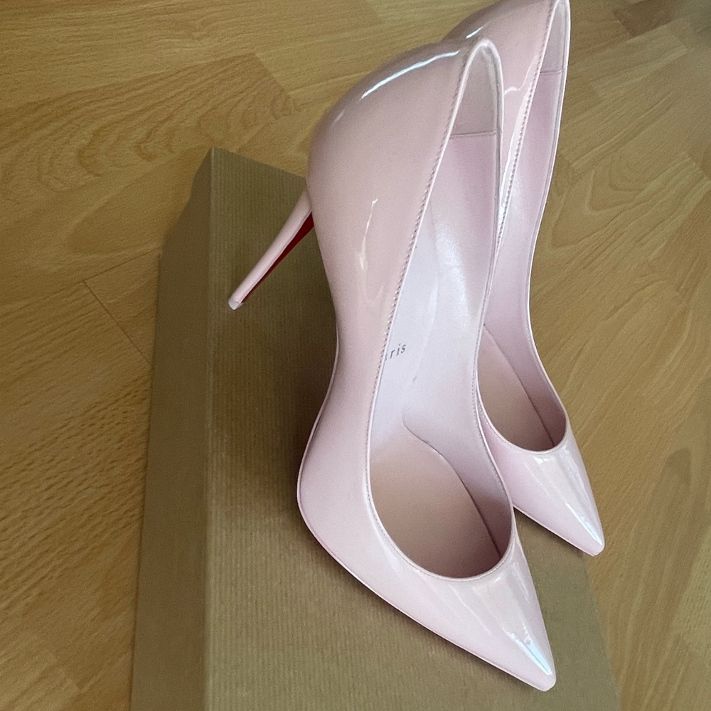 Christian Louboutin So Kate 120mm Rosy 40